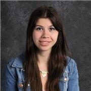 Begeisterte Englischlehrerin mit kreativem Unterrichtsstil